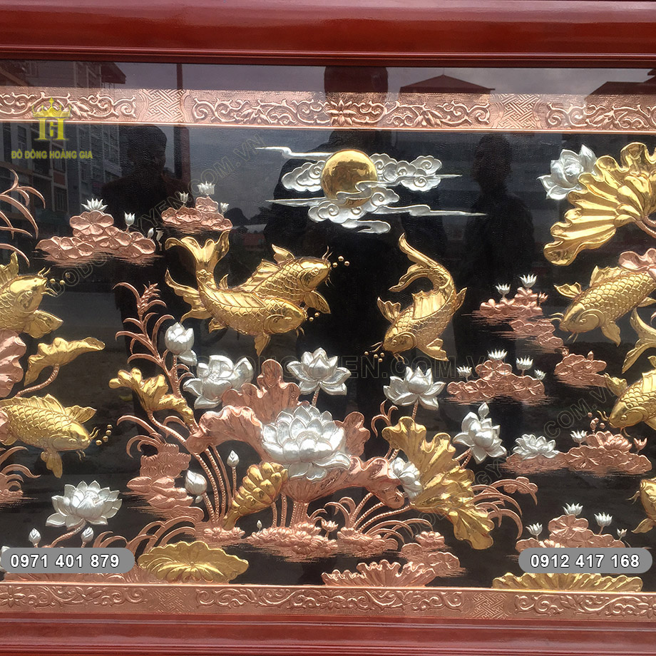 Từng chi tiết nhỏ tr&ecirc;n bức tranh đều được c&aacute;c nghệ nh&acirc;n chau chuốt v&ocirc; c&ugrave;ng tỉ mỉ